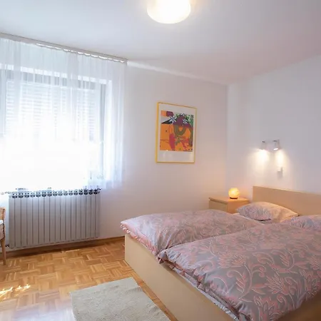 Apartment Melody